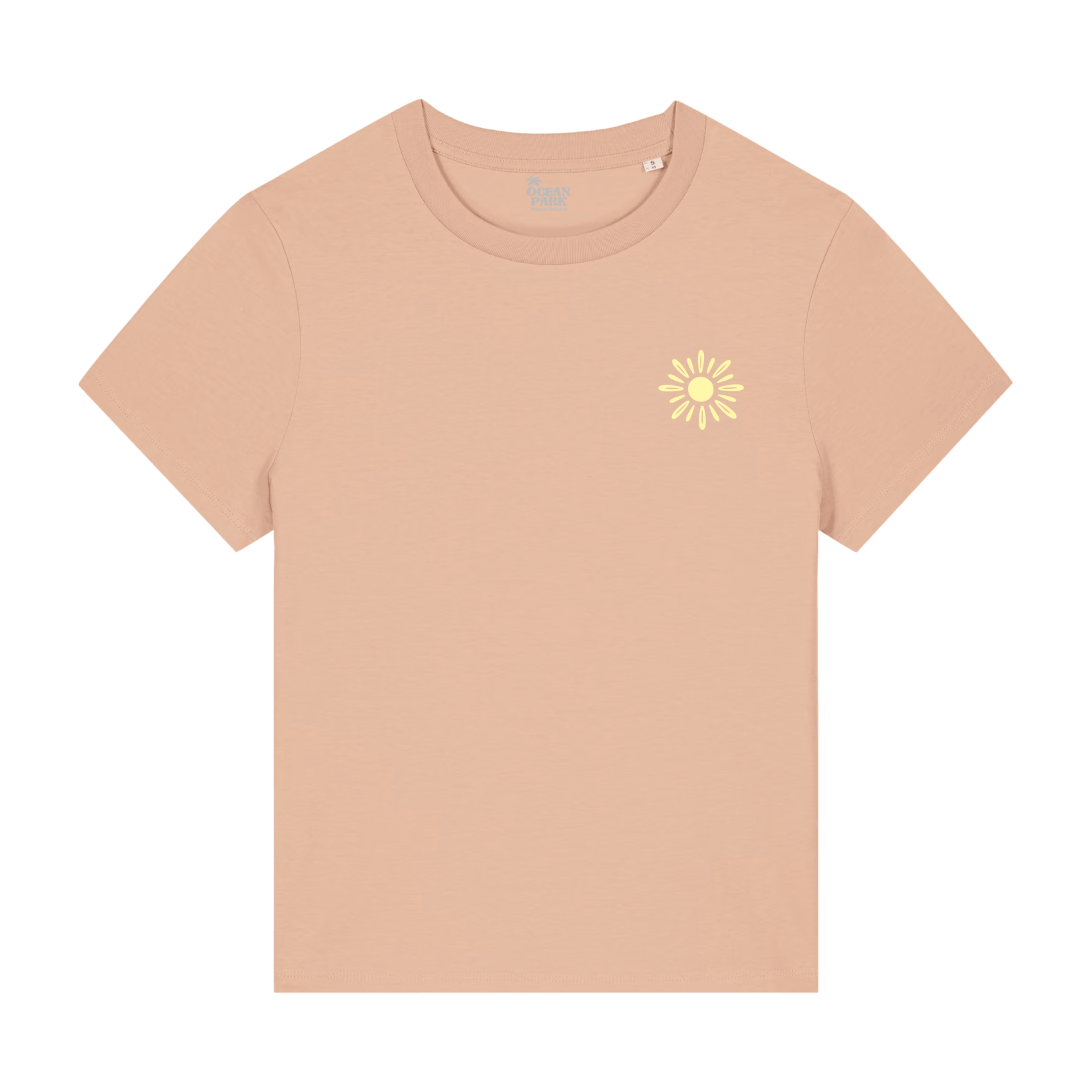 T-shirt à manches courtes de couleur pêche présenté à plat, arborant une petite illustration de soleil jaune pâle stylisée sur le côté gauche de la poitrine.